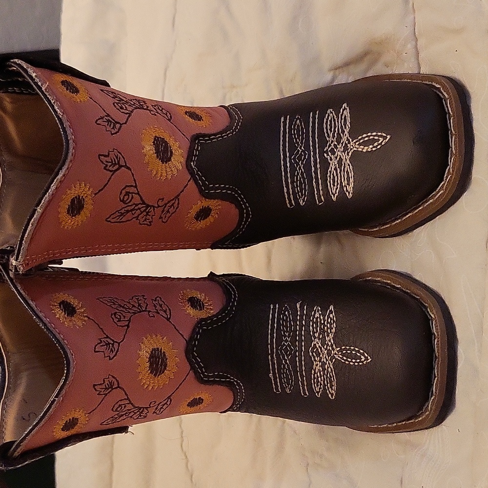 Toddler boots